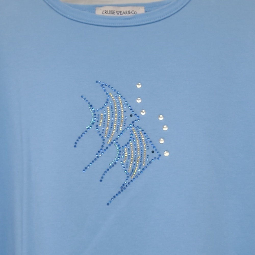 Short Sleeve T-shirt Top Pastel Blue Crystal Tropical Angel Fish Crew Cotton EUC